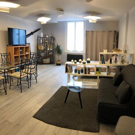 Gordaine Apartment Bourges Ngoại thất bức ảnh